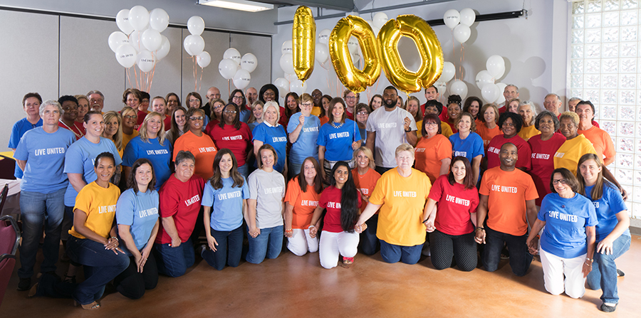 MUW_Staff2017_100th.jpg